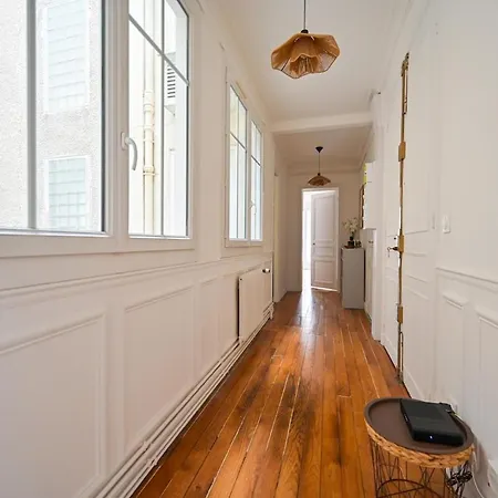 Parties 17 Διαμέρισμα