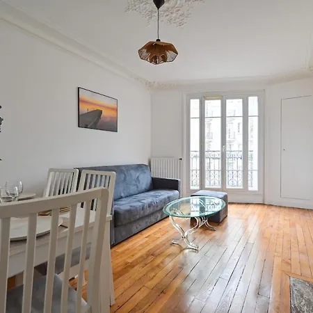 Parties 17 아파트 *